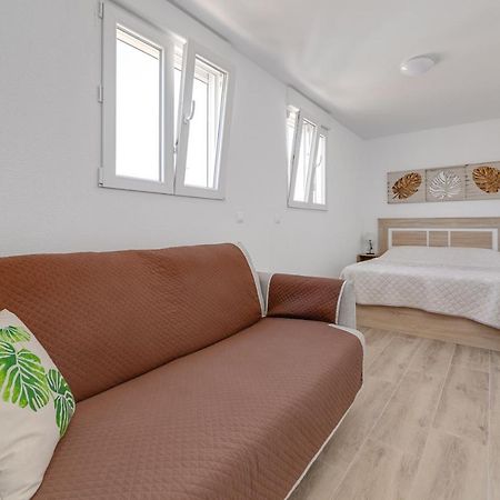 Apartments Cura Beach 托雷维耶哈 外观 照片